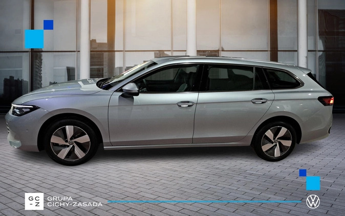 Volkswagen Passat cena 182400 przebieg: 10, rok produkcji 2024 z Dobra małe 781